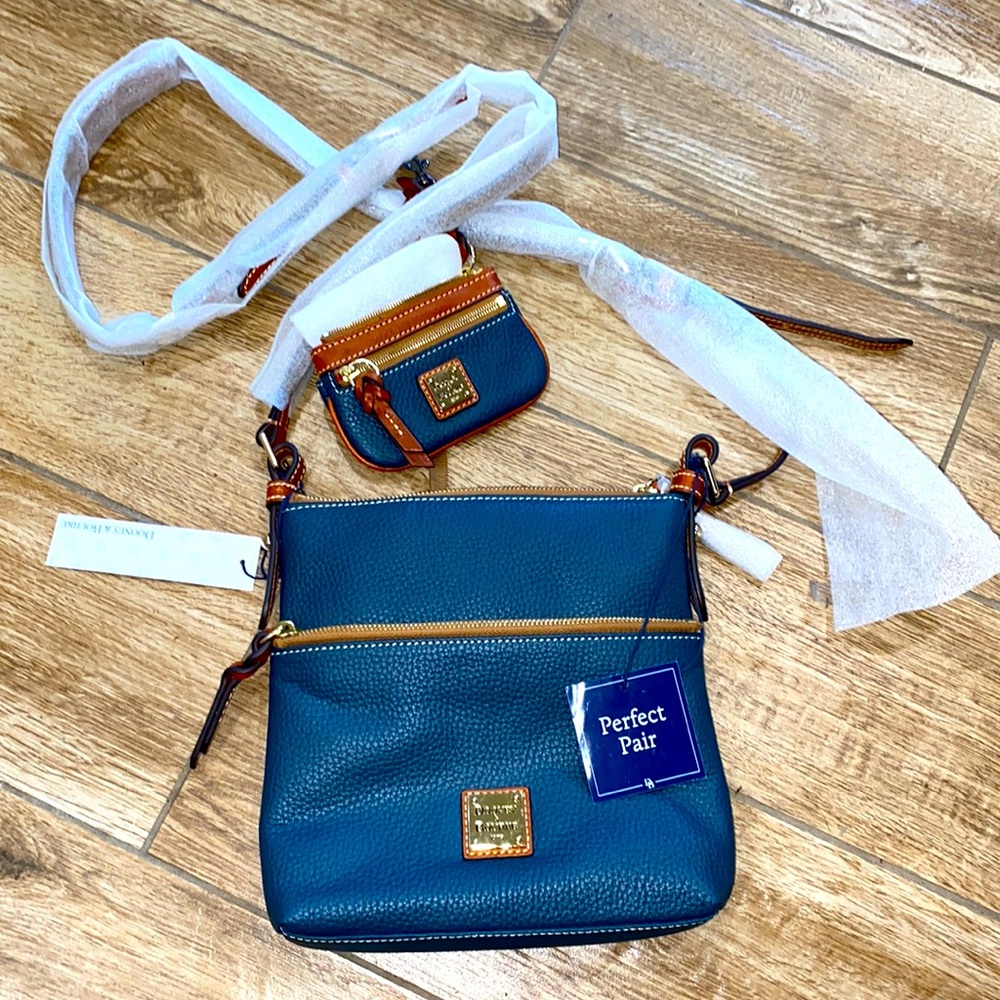 NWT Dooney & Bourke leather 2pc set